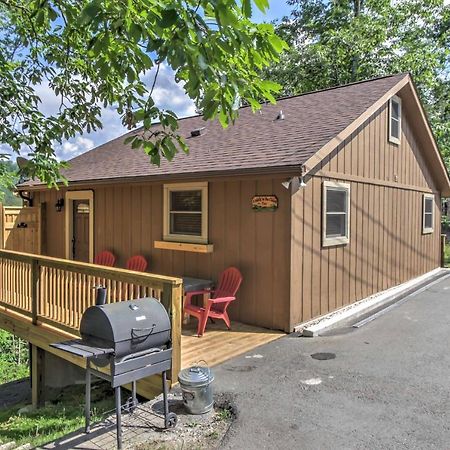 Private Sevierville Cabin With Mountain Views And Loft Exterior photo