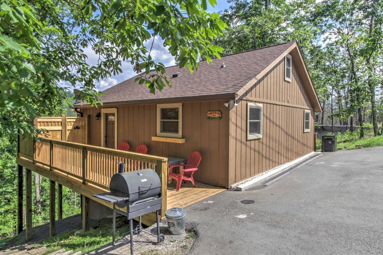 Private Sevierville Cabin With Mountain Views And Loft Exterior photo